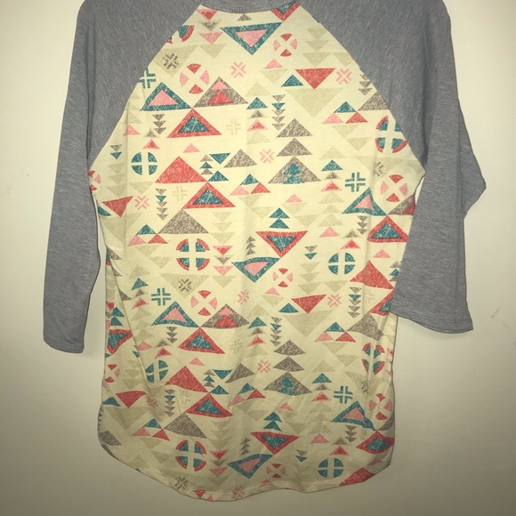 Lularoe Randy Tee - Picture 2 of 3